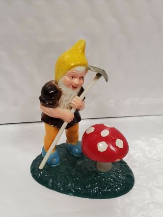 Vintage Disney Snow White & Seven Dwarfs Vintage Figure.  Dwarf & Mushroom 1960s