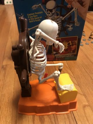 Complete Vintage 1989 Rattle Me Bones Motorized Game by TYCO /Tested & 3