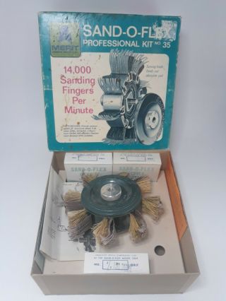 Vintage Merit Abrasive Products Sand - O - Flex Model 35 Kit 8 Brush Sander