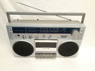 Vintage Toshiba Rt - 80s Am Fm Stereo Radio Cassette Recorder Boom Box - Belt