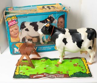 Vtg 1977 Kenner Milky The Marvelous Milking Cow & Box
