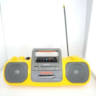 Vtg Sony Sports Cfs - 904 Boombox Cassette Player/recorder Am/fm Radio