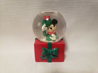 Jc Penney Disney 2001 Mickey Mouse On Christmas Present & Wreath Mini Snowglobe