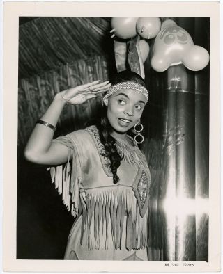 Black Hollywood Starlet Vera Francis Vintage 50s Indian Maiden Pin - Up Photograph