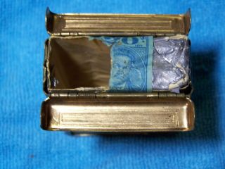 Vintage 1937 Lucky Strike Green Pack In A Hold A Pak Gold Tone Holder EMPTY 3