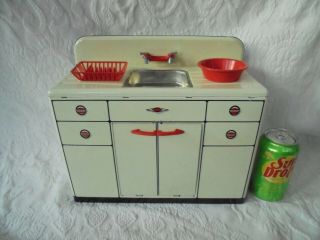 1950s Vintage Marx Metal Tin Toy Kitchen Sink Cabinet Play Set