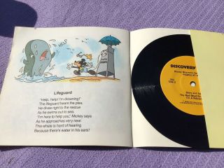 1985 Walt Disney Discovery Series People at Work 393 33 1/3 RPM & 24 Page Book 3