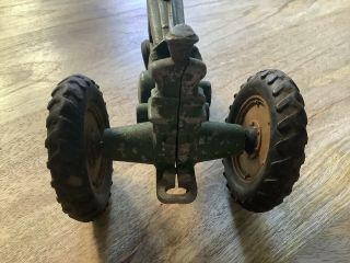 VINTAGE CAST IRON METAL GREEN TRACTOR WITH RIDER ANTIQUE FARM TOY JOHN DEERE 3