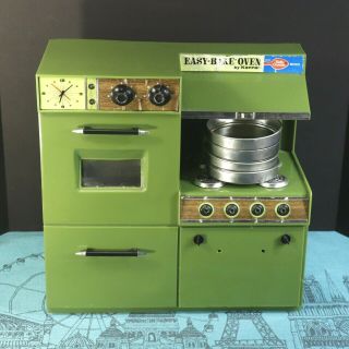 Vintage 1970 Kenner Easy Bake Oven Model 1500,  Green,  W/ Pans,  Bulbs,  Vguc