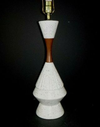 Pr Vtg Mid Century White With Metallic Gold Speckles Table Lamp Wood Neck