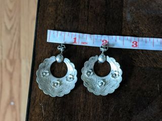 Vintage Taxco Mexico 925 Sterling Silver Etched Floral Designer Earrings 1121 - 8 3