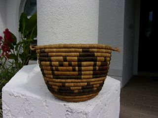 Vintage Artisan Hand Crafted Native American Indian Basket