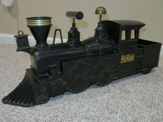 Vintage Louis Marx The Pioneer 49 Ride - On Plastic Toy Train Locomotive