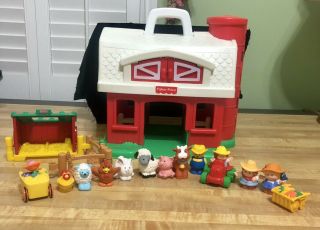 Fisher Price 1995 Vintage 2590 Red Barn Silo Little People Chunky Farm Toy