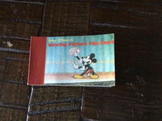 Disney Mickey Mouse Donald Duck 1986 Moving Pictures Flip Book