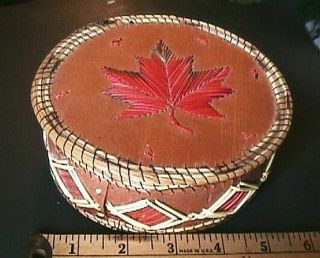 Vintage Native American Indian Basket Porcupine Quills Birch Bark Leaf Decor.  Nr