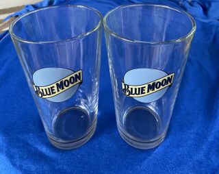 2 (two) Blue Moon Logo Pint Beer Glasses