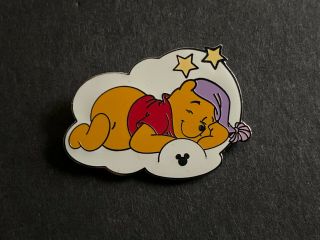 Dlr Global Lanyard Series 3 - Cloud Nap Winnie The Pooh Disney Pin 40029