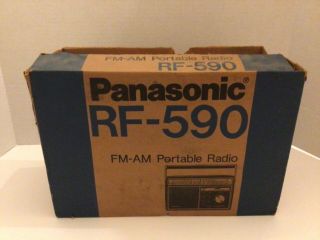 Vintage Panasonic Rf - 590 Fm - Am Portable Radio