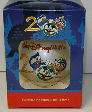 Walt Disney World Glass Christmas Ornament 2000 Mickey Minnie Mouse Simba Dumbo