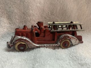 Cast Iron Hubley Fire Engine With Ladders Rubber Tires