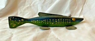 Unusual Minnesota Folk Art Northern Pike Fish Decoy