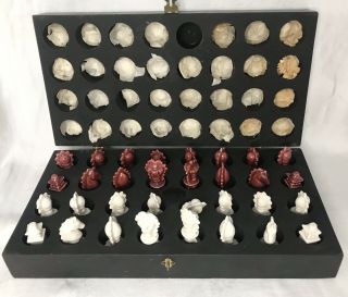 Vintage Asian Chinese/japanese Ceramic Chess Set In Unique Wood Box Red White