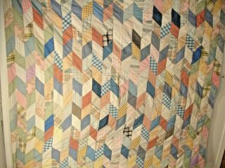 Q 7,  Vintage Quilt,  Hand Quilted,  Arrow Design,  65 X 68 In.
