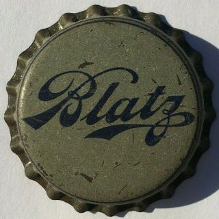 Blatz Beer Bottle Cap; 1942 - 43; War Time Olive Drab; Milwaukee,  Wi; Cork