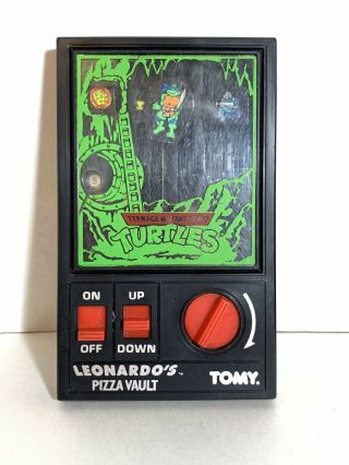 Vintage Tmnt Tomy Leonardos Pizza Vault Wind Up Handheld Game 1990 Turtles