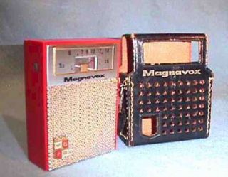 Vintage Red Magnavox Am - 62 6 Transistor Radio W/ Leather Case Euc