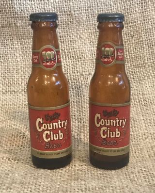 Vtg Pair Goetz Country Club Beer Salt & Pepper Shakers Dry But Light Bright Beer