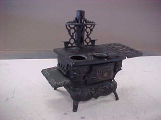 Vintage Toy Crescent Cast Iron Miniature Wood Cook Stove
