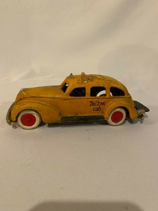 Vintage Cast Iron Yellow Taxi Cab.  Heavy Item.  8.  5 " Over 2 Lb Luggage Rack