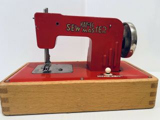 Vintage Metal Kayanee Sew Master Sewing Machine Battery Operated Germany