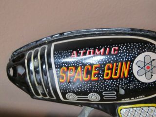 Vintage Tin Litho ATOMIC SPACE GUN Made in Japan c.  1960 ' s Good Shape 2