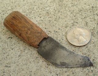 Antique Or Vintage Small Stubby Handmade Knife Wood Handle Primitive Old 4 "