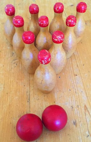 Vintage Wood Bowling Pin Game 2 Red Balls Ten 4 " Duck Pins Wooden Primitive Old