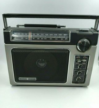 Vintage General Electric Portable Radio Model 7 - 2880b Long Range