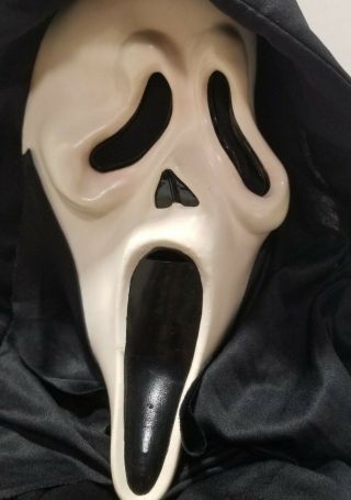 Vintage Scream Ghost Face Easter Unlimited Halloween Mask & Robe Costume 2