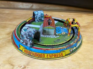 Marx Tin - Litho Honeymoon Express Train Wind - Up Toy