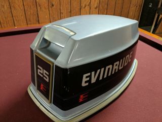Vintage 80 - 90 ' s Evinrude Johnson Outboard 25HP Cowling Engine Cover 336851 Decor 2