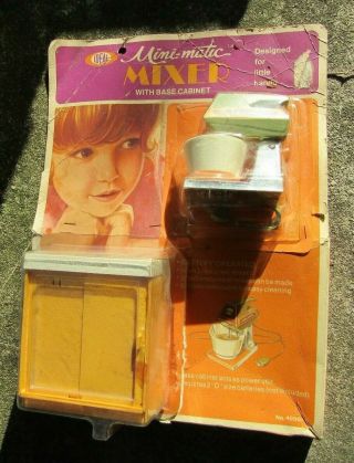 Nos Vintage 1970 Ideal Toy Mini - Matic Mixer & Base Cabinet - Battery Operated