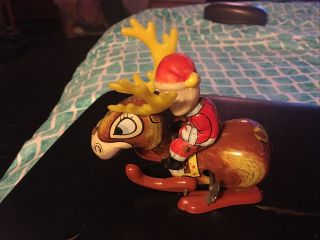 Vintage Mikuni Wind - Up Tin Reindeer W/santa Made In Japan