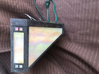 VINTAGE TIFFANY STYLE STAINED GLASS WALL SCONCE 1 3