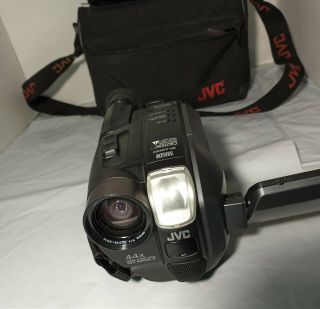 Vintage JVC Videomovie VHS - C Bundle Camcorder GR - AXM300U Video Camera 2