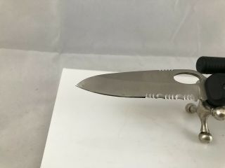 Tool Logic folding pocket knife with built in Fire starter 2