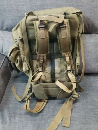 Vtg US military army combat field pack MED with frame 2