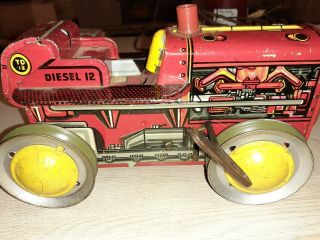 Vintage Marx 5 Tin Tractor - Winds Up Diesel 12
