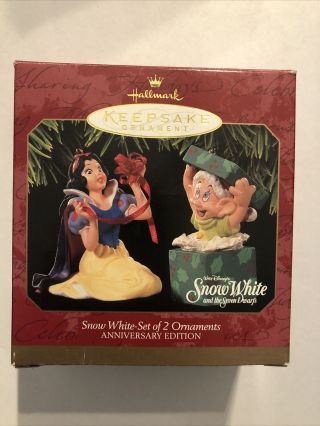 Hallmark Keepsake Snow White & Dopey Disney Snow White 7 Dwarfs Ornament Set